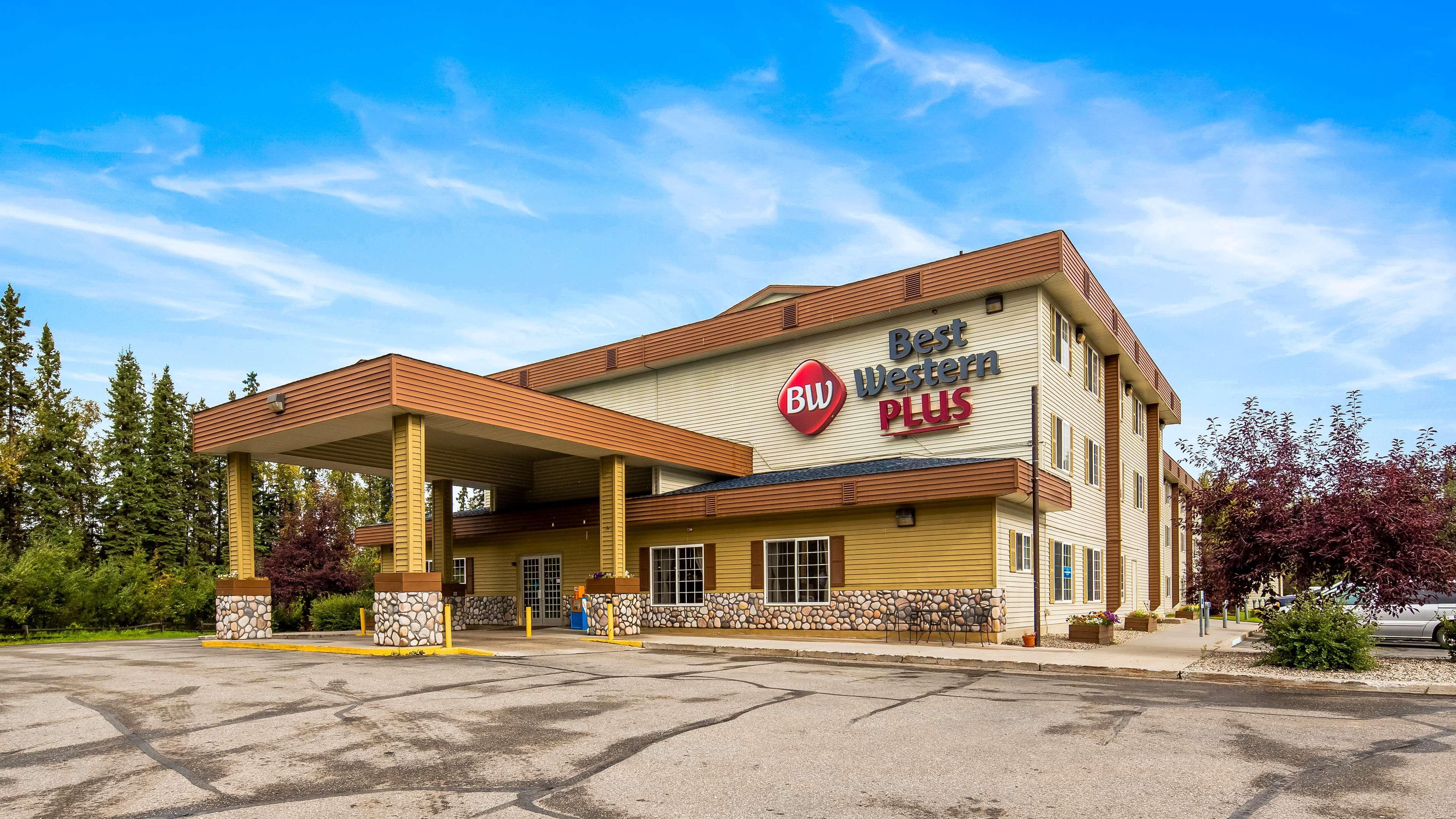 Best Western Plus Pioneer Park Inn Фэрбанкс Экстерьер фото